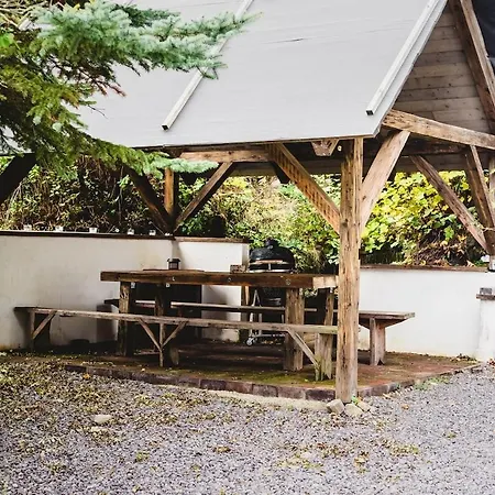 Jedinecne Byvanie V Blizkosti Banskej Stiavnice Ferienhaus *